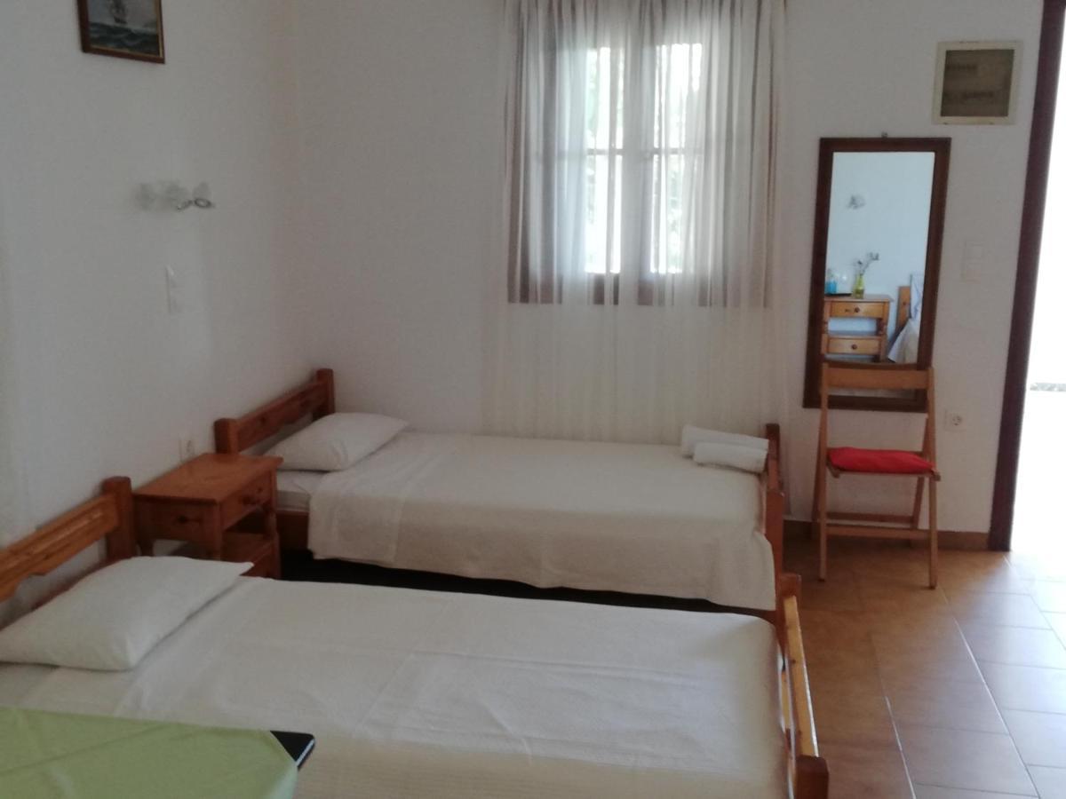 Pansion Katerina Skyros Διαμέρισμα Αχερούνες Εξωτερικό φωτογραφία